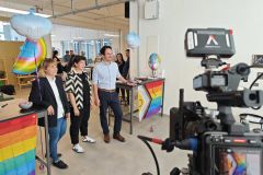 Behind-the-Scenes-Aufnahme einer Medienproduktion (Bild 1)