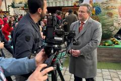 Behind-the-Scenes-Aufnahme einer Medienproduktion (Bild 13)