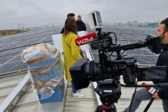 Behind-the-Scenes-Aufnahme einer Medienproduktion (Bild 23)