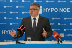 Eindruck von einer Pressekonferenz (Bild 7)