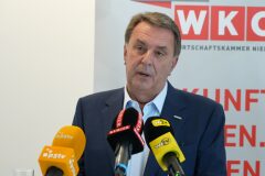 Eindruck von einer Pressekonferenz (Bild 8)