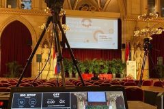 b09012fa-7e0d-4839-a200-bdc2815e1f94